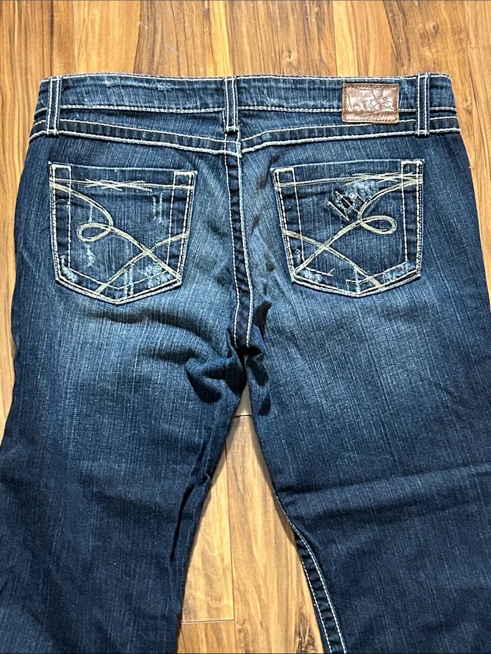 BKE Stella Distressed Capri Jeans